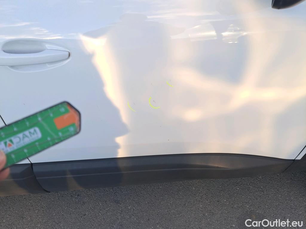  Peugeot  3008 PEUGEOT  / 2016 / 5P / todoterreno 1.5L BlueHDi 96kW (130CV) S&S Active #27