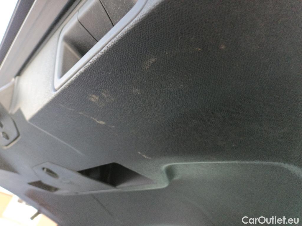  Peugeot  3008 PEUGEOT  / 2020 / 5P / todoterreno 1.5 BlueHDi 96kW (130CV) S&S Active Pack #10