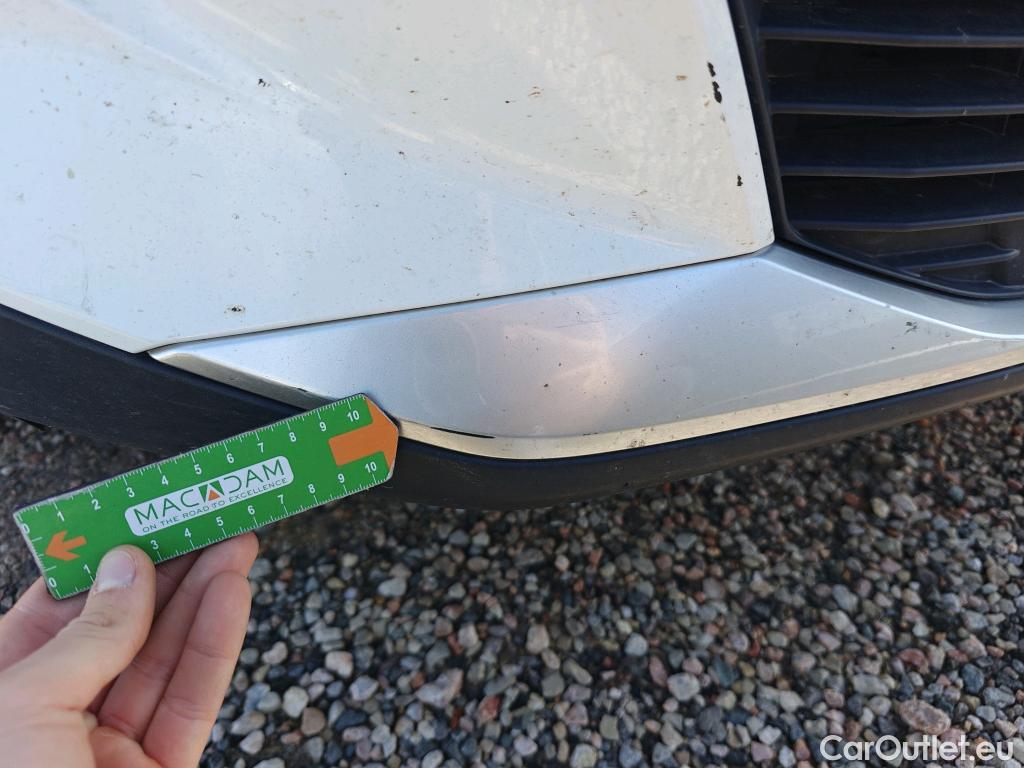  Peugeot  2008 PEUGEOT  / 2019 / 5P / todoterreno Allure BlueHDI 81kW (110CV) #105