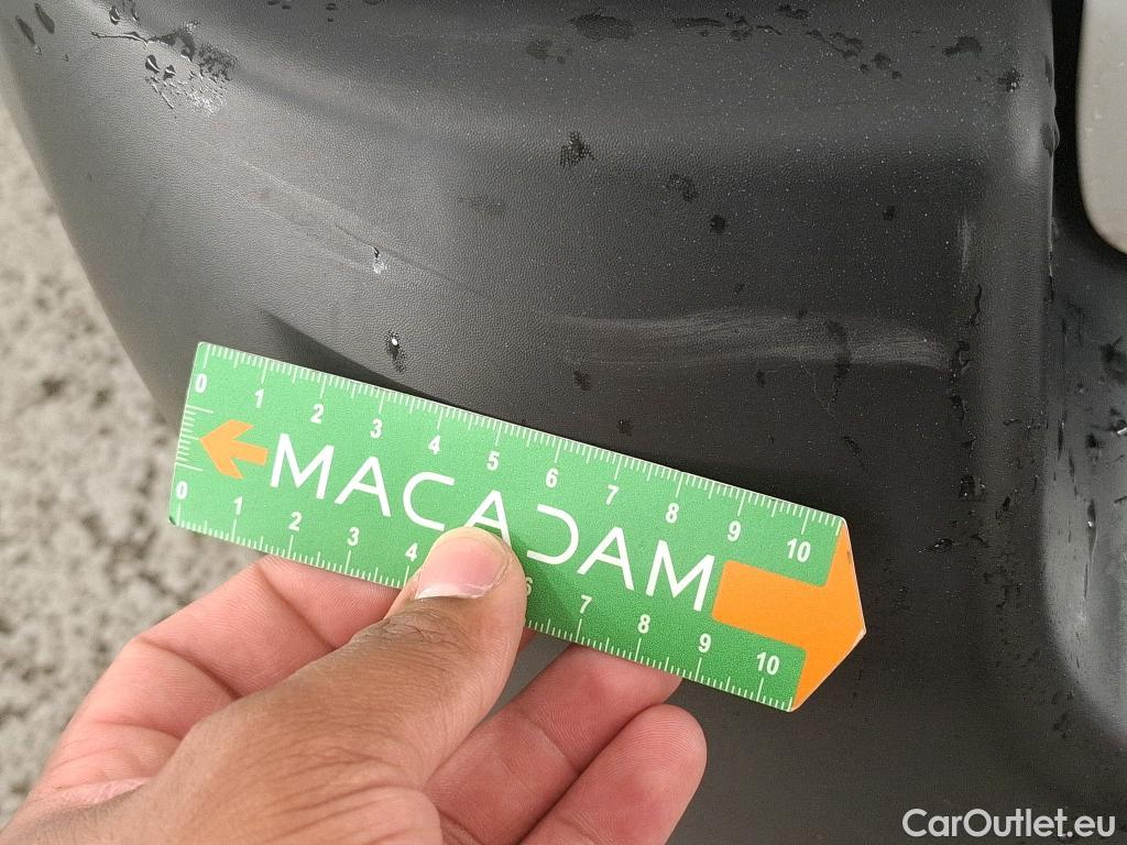  Citroen  Jumpy  4p Combi Taille M BlueHDi 115 BVM6 Confort 
 #4