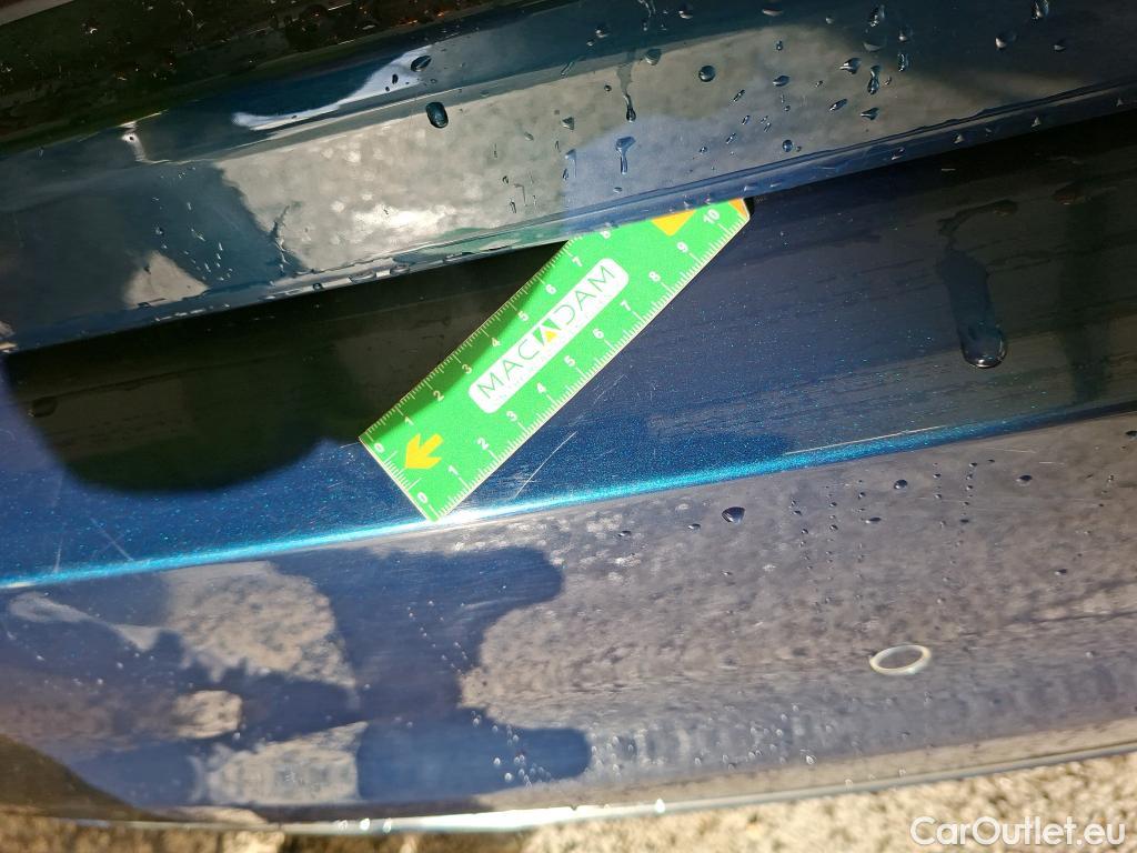  Fiat  500 FIAT   2015  3P  Berline Hybrid 10 BSG 70 ch Dolcevita #19