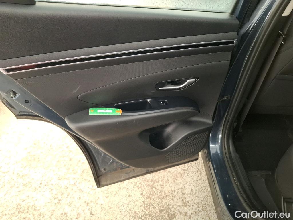  Hyundai  Tucson  Business Hybrid 2WD 1.6 T-GDI 230CV BVA6 E6d #26