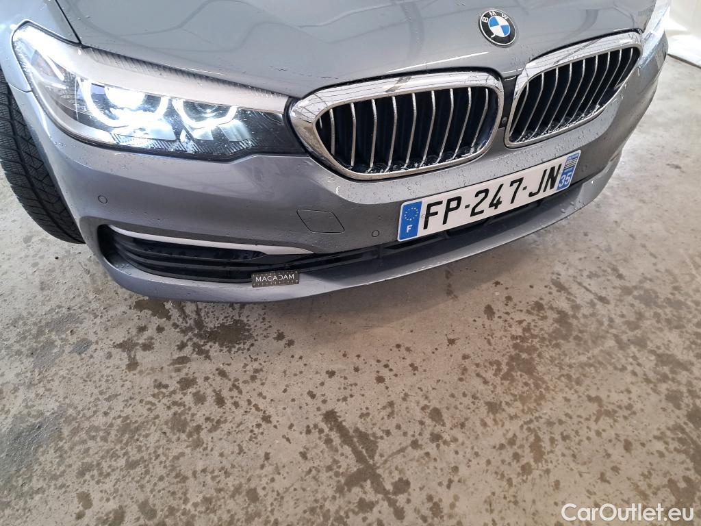  Bmw  Serie 5 BMW Série 5 / 2016 / 4P / Berline 530e iPerformance 252ch Busi Design BVA8 #4