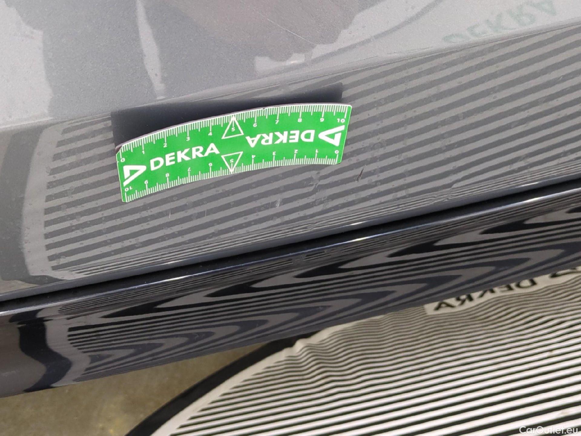  Bmw  Serie 1 Série 1 Berline 118 i Edition Sport 1.5 135CV BVA7 E6d #24