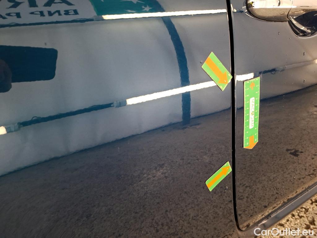  Fiat  500 FIAT   2015  3P  Berline Hybrid 10 BSG 70 ch Dolcevita #16