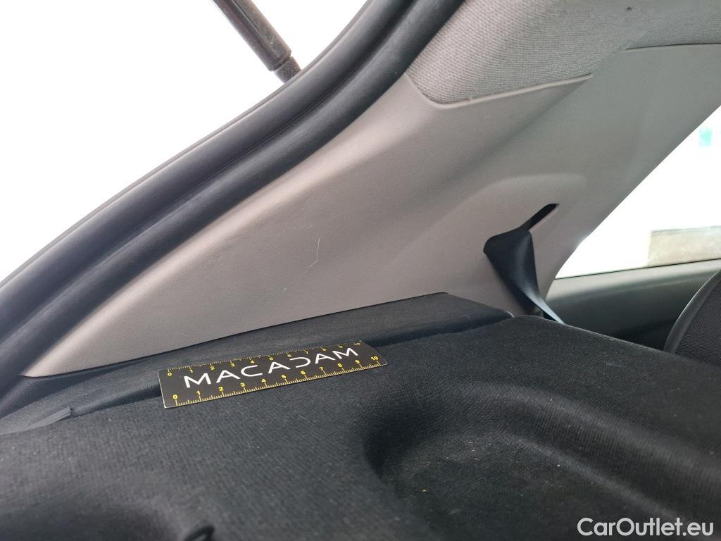  Citroen  C4 Cactus  Feel Business 1.5 BlueHDI 120CV BVA6 E6dT #15