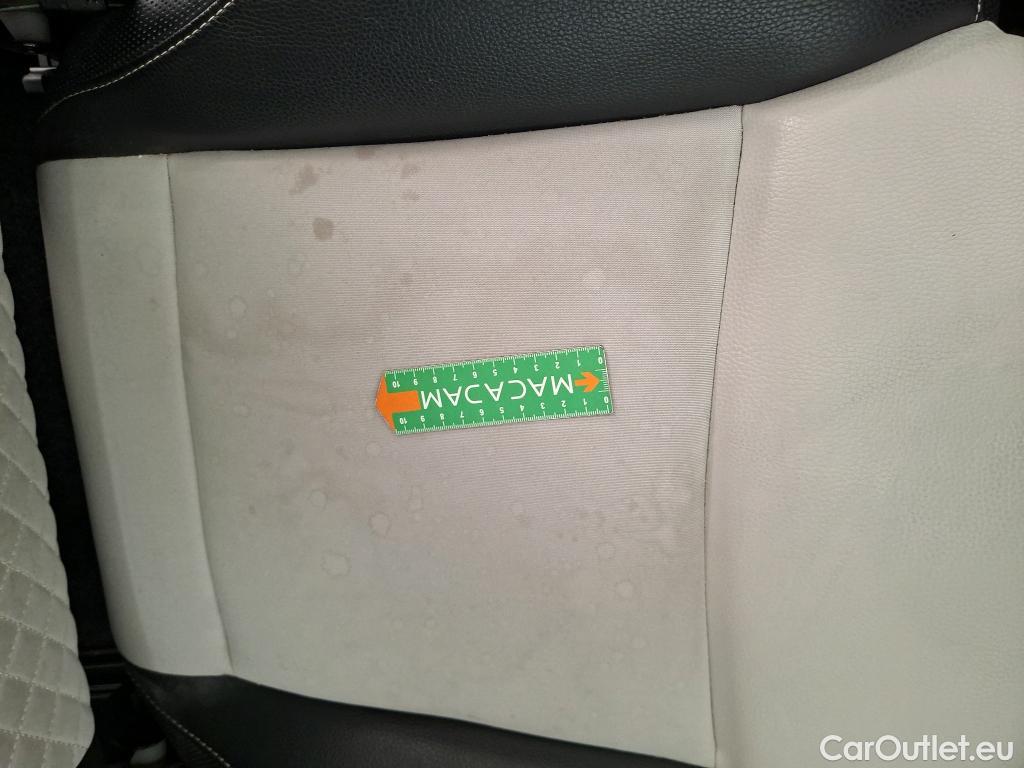  Fiat  500 FIAT   2015  3P  Berline Hybrid 10 BSG 70 ch Dolcevita #10