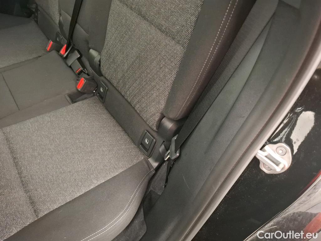  Bmw  X1 BMW  / 2022 / 5P / SUV sDrive18i Business Design DKG7 #1