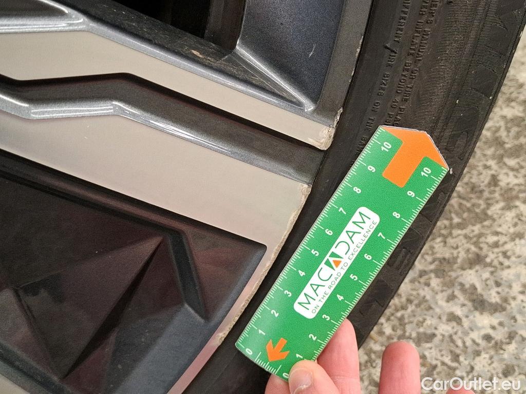  Hyundai  Tucson  Business Hybrid 2WD 1.6 T-GDI 230CV BVA6 E6d #18