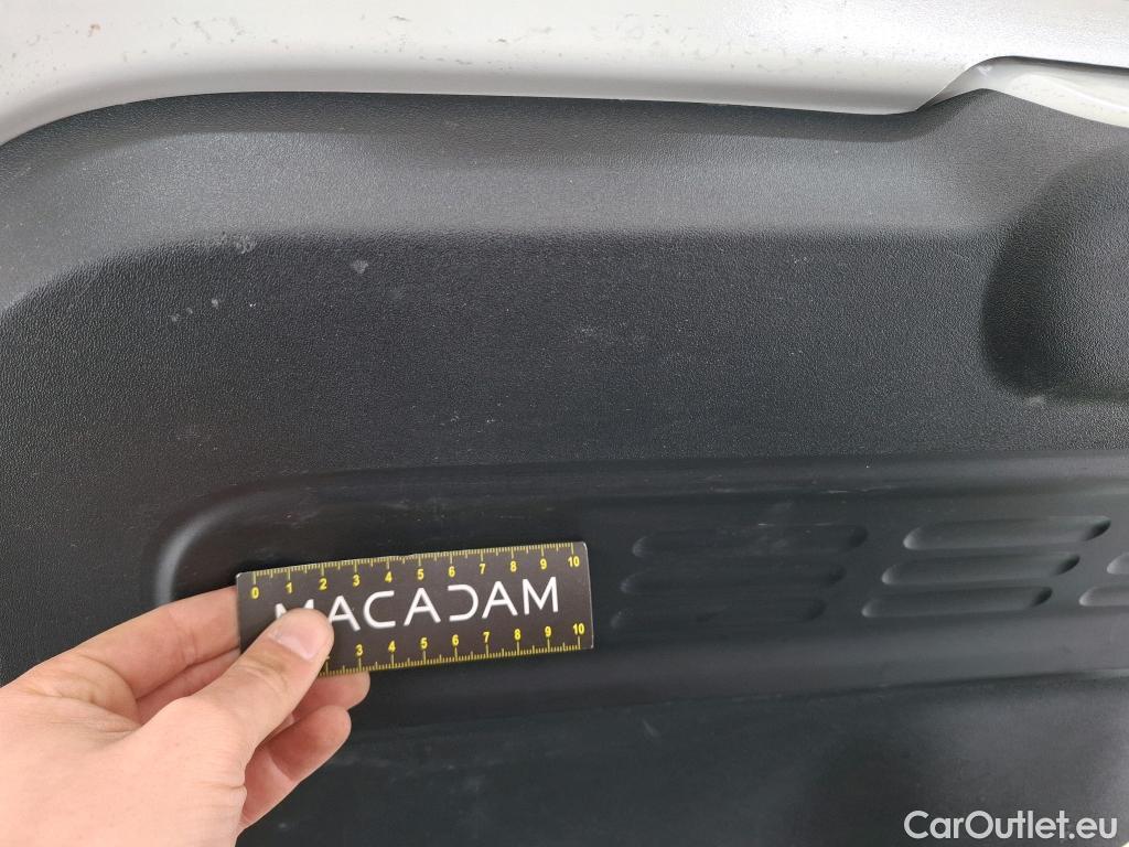  Citroen  C4 Cactus  Feel Business 1.5 BlueHDI 120CV BVA6 E6dT #10