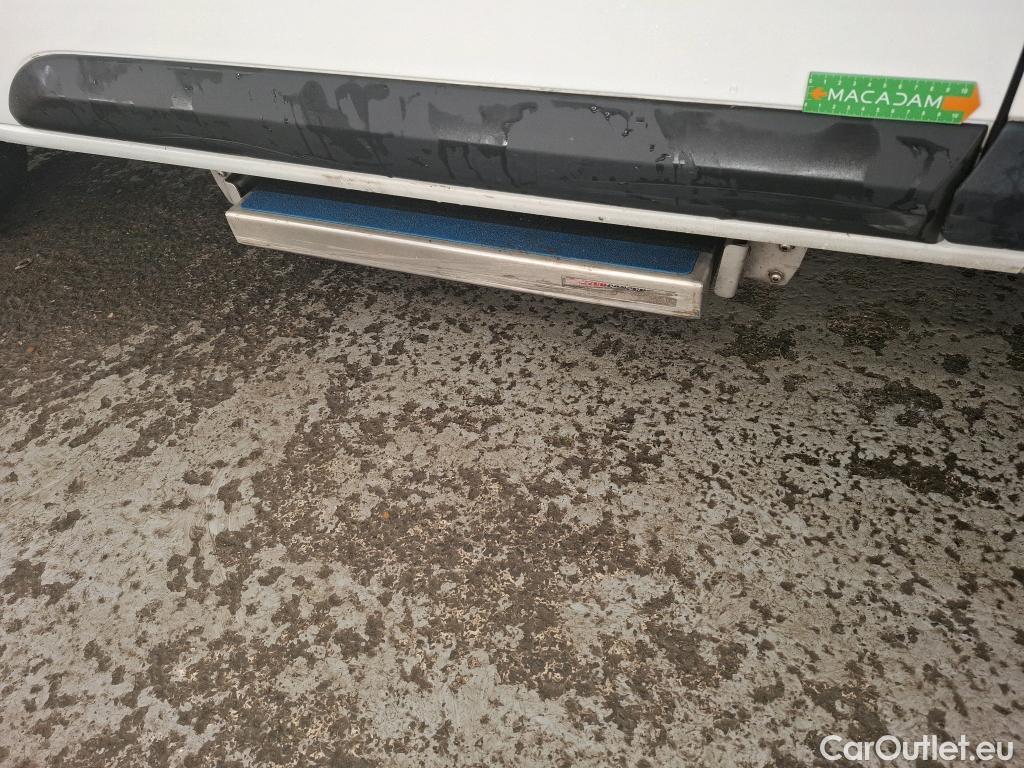  Citroen  Jumpy  4p Combi Taille M BlueHDi 115 BVM6 Confort 
 #7