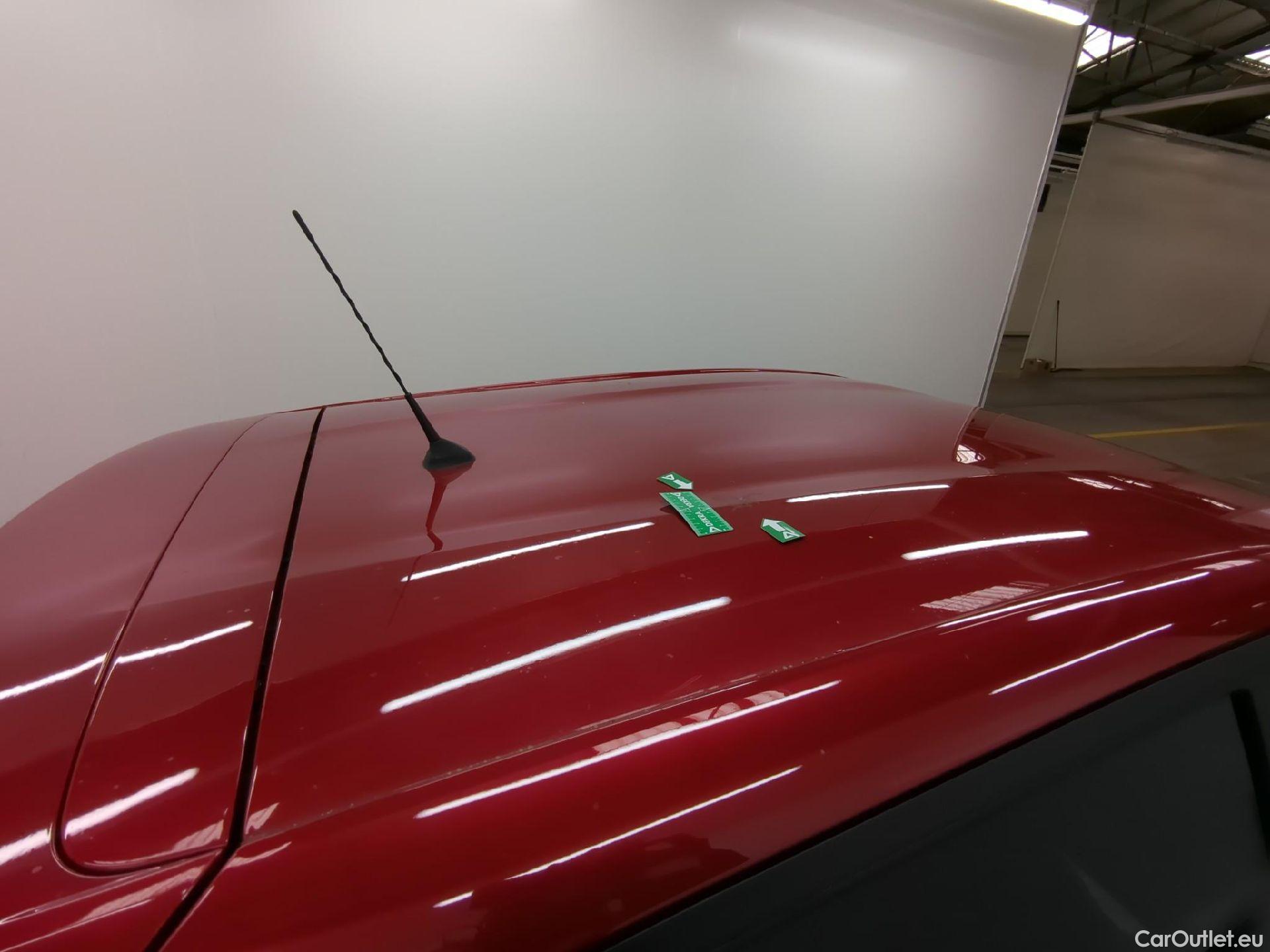  Nissan  Micra NISSAN  5p Berline IG-T 90 Made In France #15