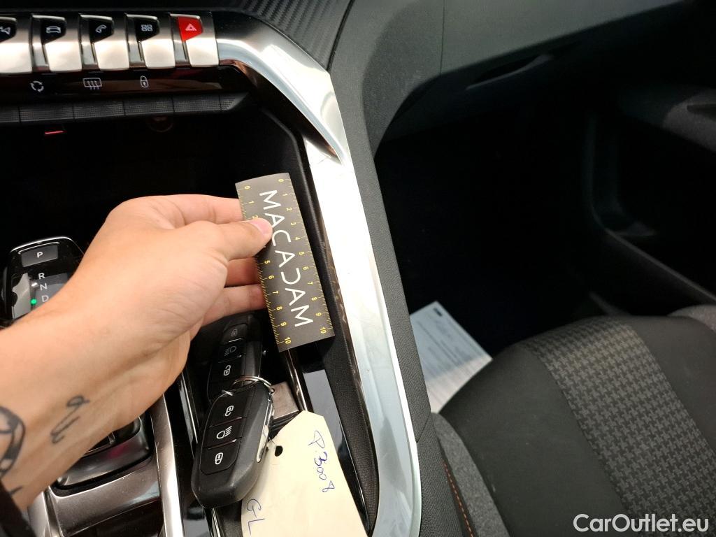  Peugeot  3008  II Active Pack 1.5 HDi 130CV BVA8 E6d #15