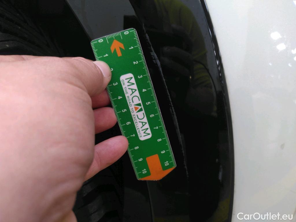  Peugeot  208  (e-) Active Business 50kWh BVA #11