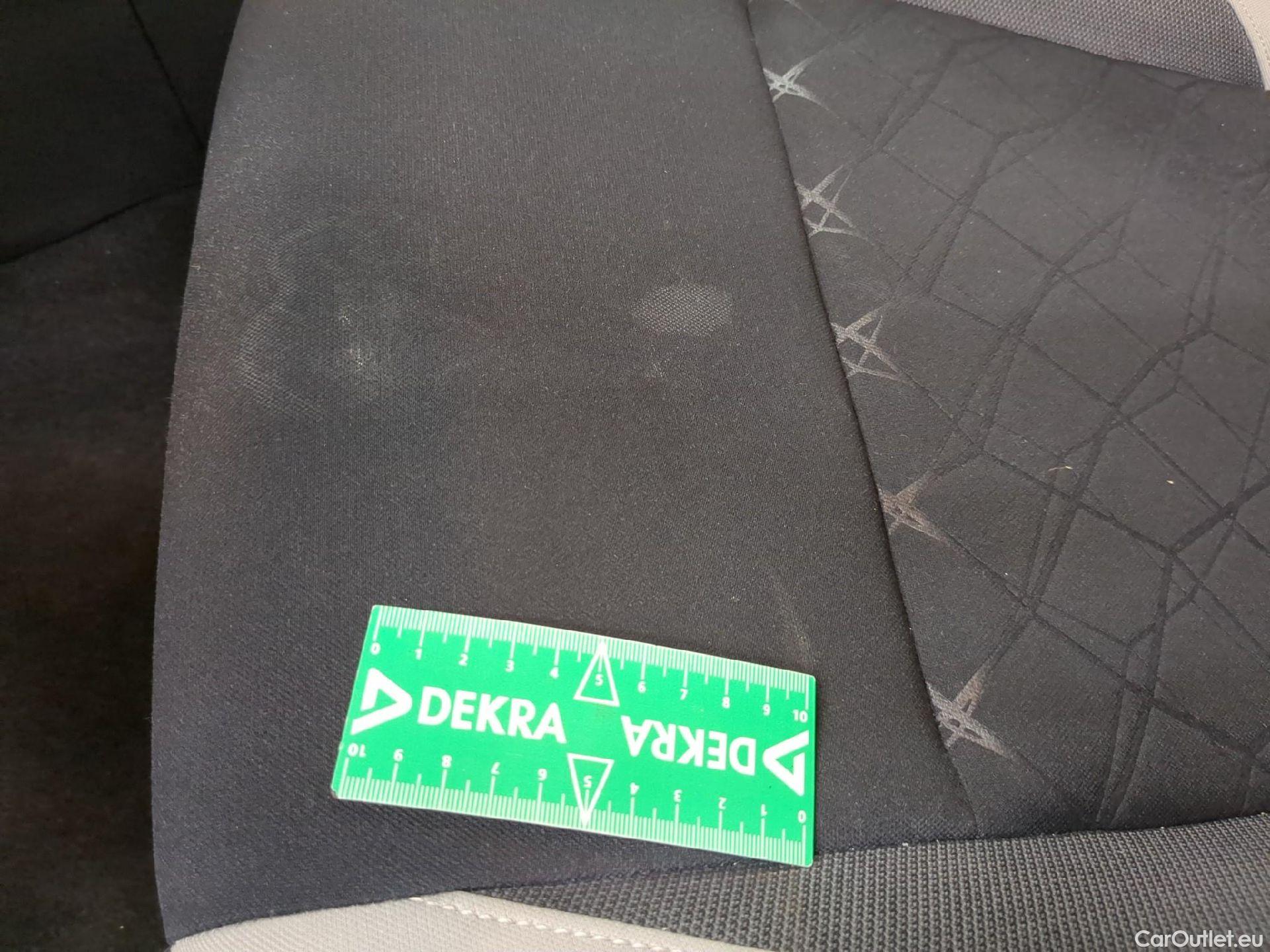  Nissan  Micra NISSAN  5p Berline IG-T 90 Made In France #1