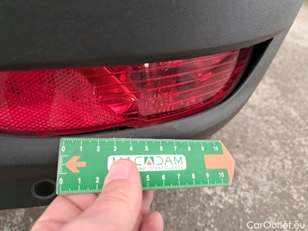  Peugeot  5008 PEUGEOT  / 2020 / 5P / SUV BlueHDi 180 S&S EAT8 GT Pack #27