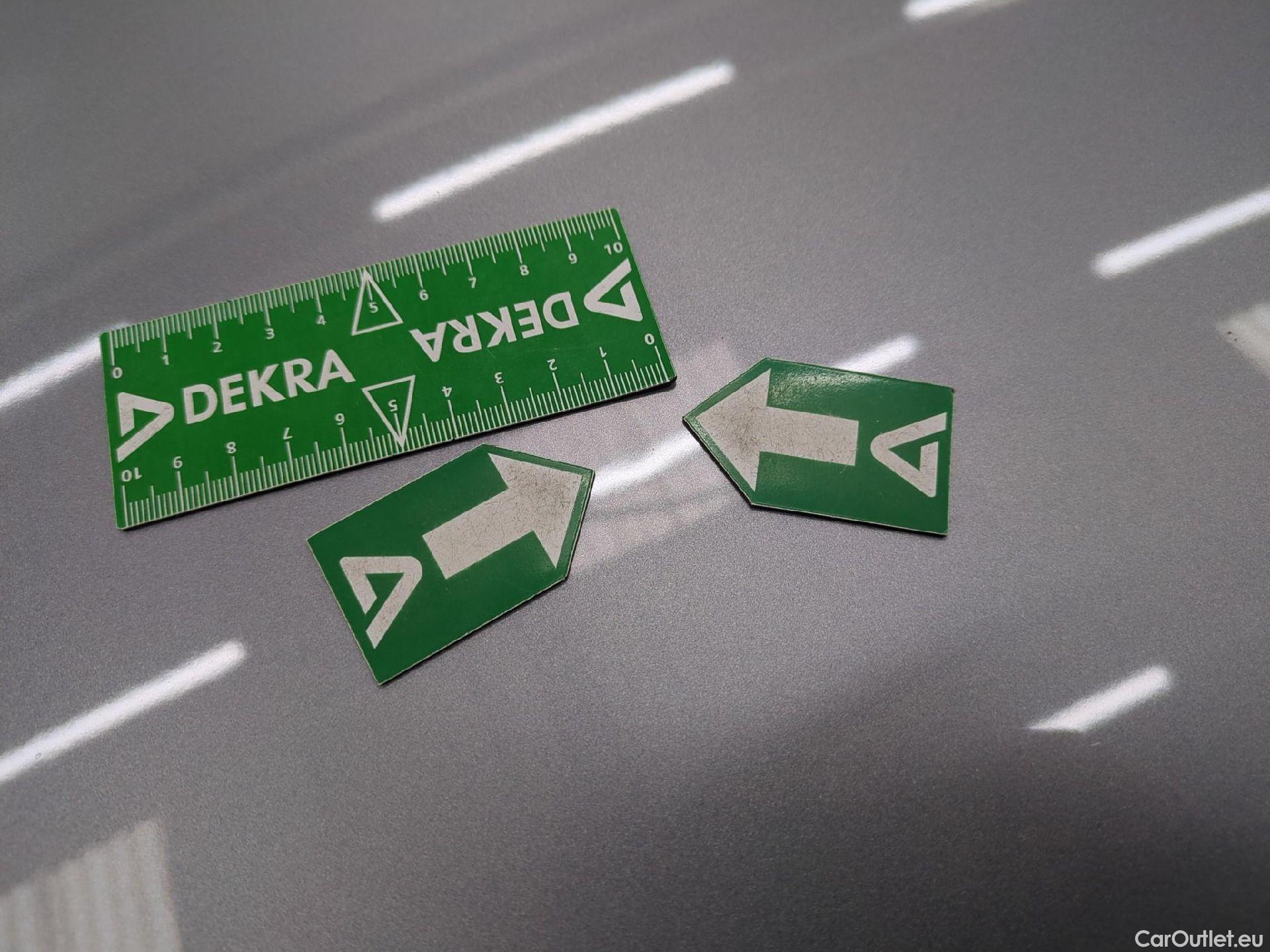  Peugeot  308 PEUGEOT  SW / 2021 / 5P / Break BlueHDi 130 ACTIVE PACK #19