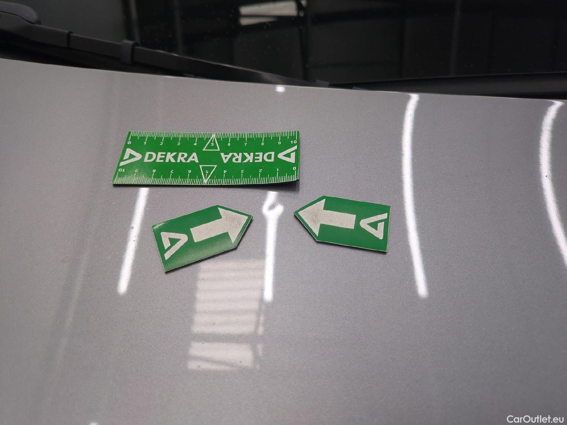  Peugeot  308 PEUGEOT  SW / 2021 / 5P / Break BlueHDi 130 ACTIVE PACK #32