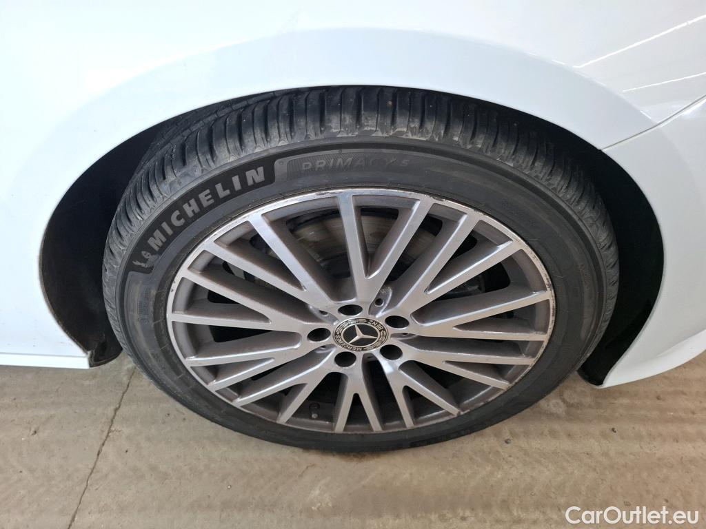  Mercedes  CLA-Klasse MERCEDES-BENZ CLA Coupe / 2019 / 4P / Coupé CLA 200 d Business Line BA8 #22