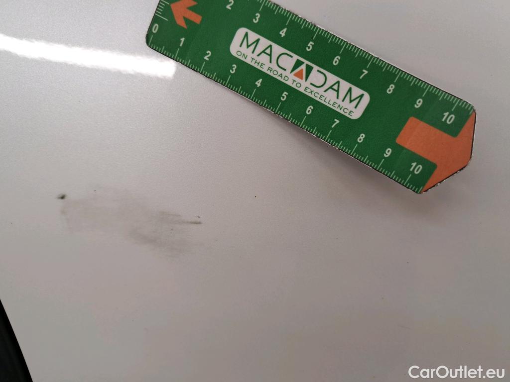  Peugeot  2008  Allure Pack 1.5 HDi 130CV BVA8 E6d #10