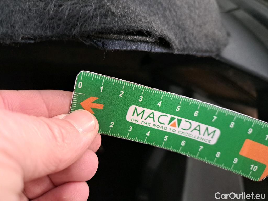  Peugeot  2008  Allure Pack 1.5 HDi 130CV BVA8 E6d #3