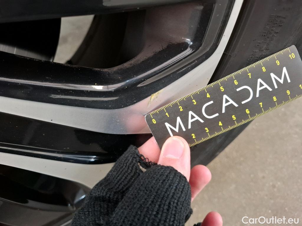  Mercedes  G-Klasee MERCEDES-BENZ GLC / 2019 / 5P / SUV 2.0 GLC 300 E BUSINESS LINE 4MATIC #17