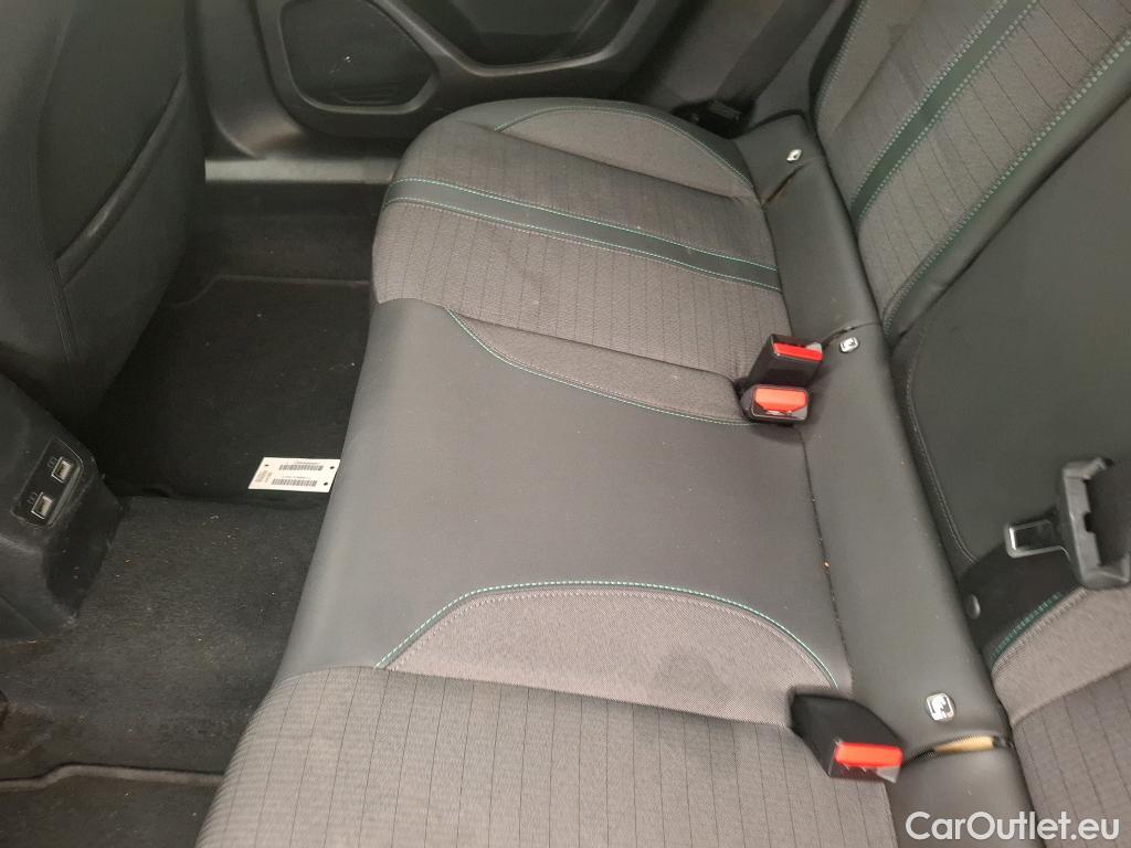  Peugeot  2008  Allure Pack 1.5 HDi 110CV BVM6 E6d #48