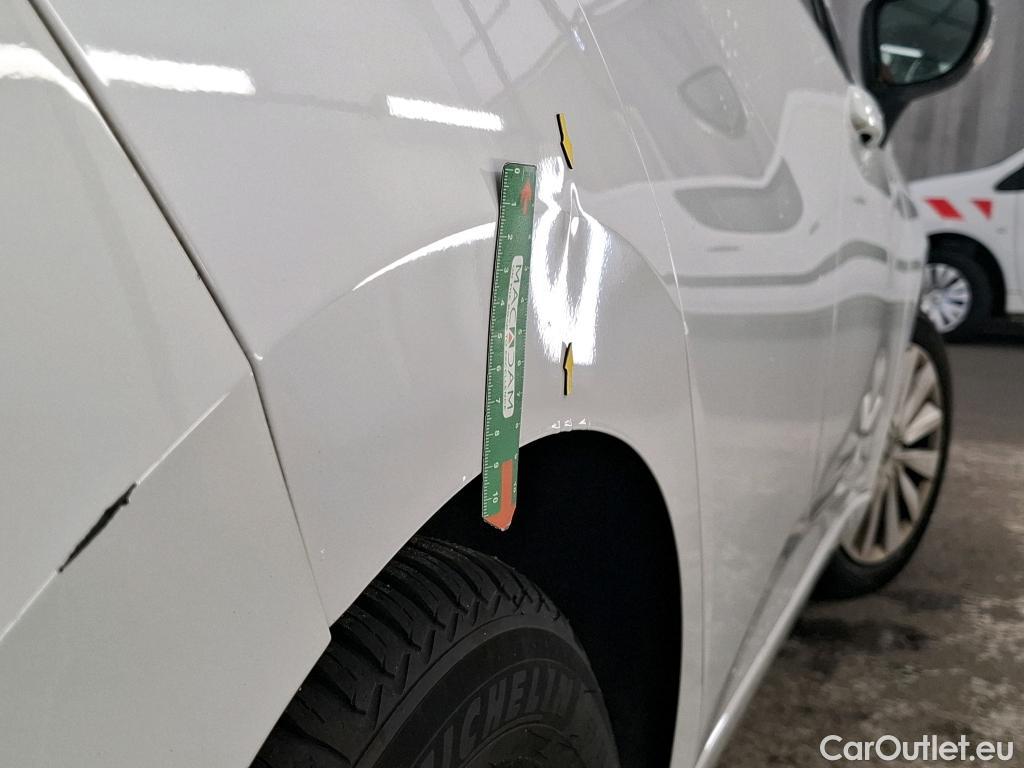  Nissan  Micra NISSAN  / 2016 / 5P / Berline IG-T 100 Xtronic Business Edition #8