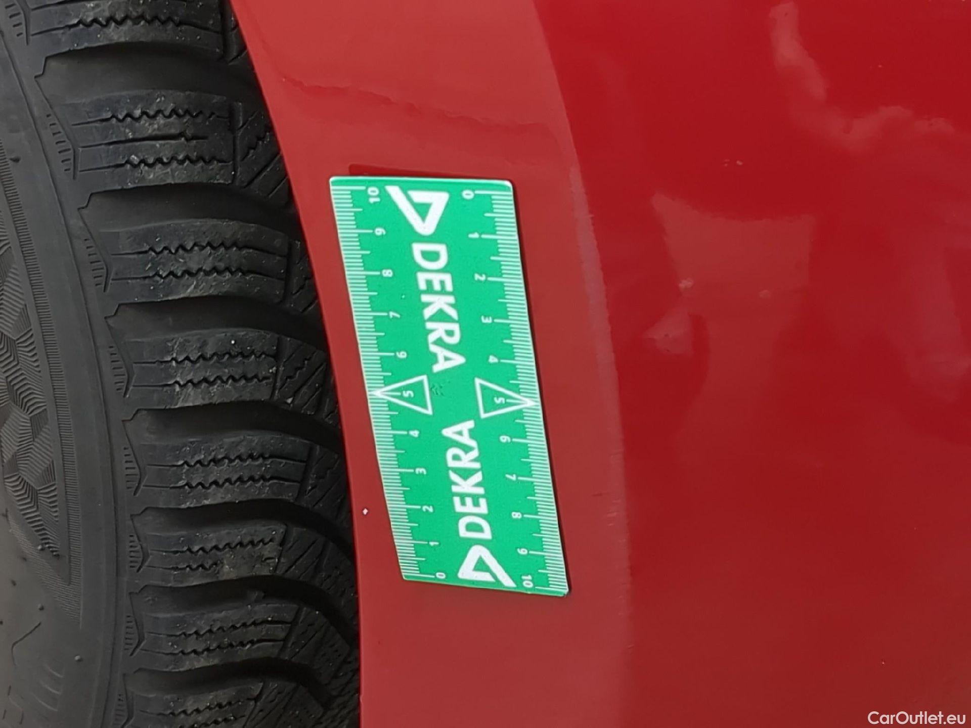  Nissan  Micra NISSAN  5p Berline IG-T 90 Made In France #3