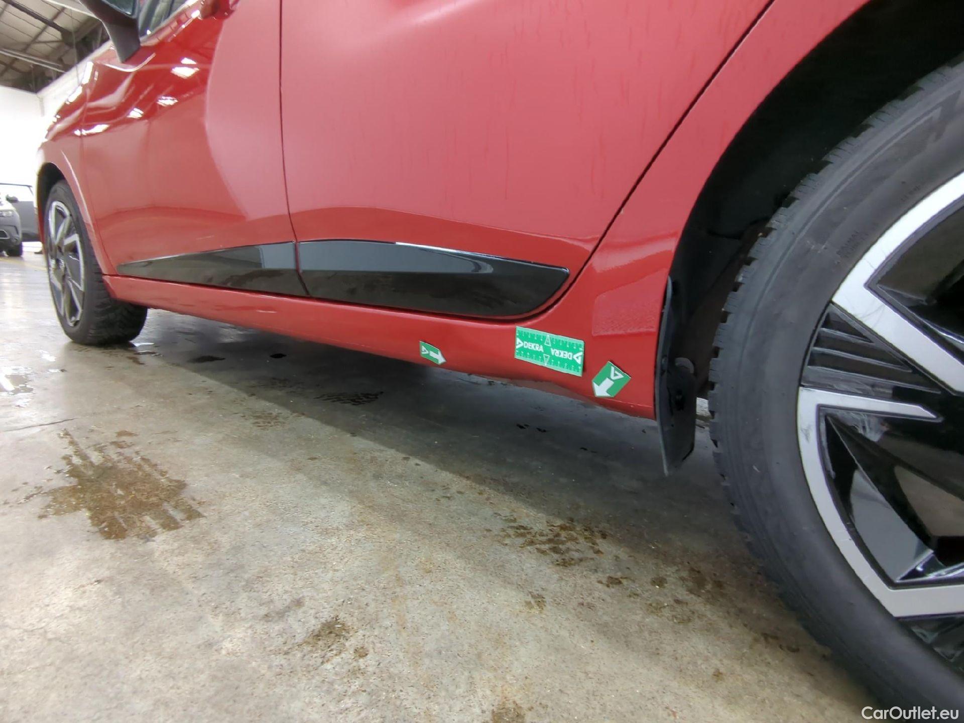  Nissan  Micra NISSAN  5p Berline IG-T 90 Made In France #7