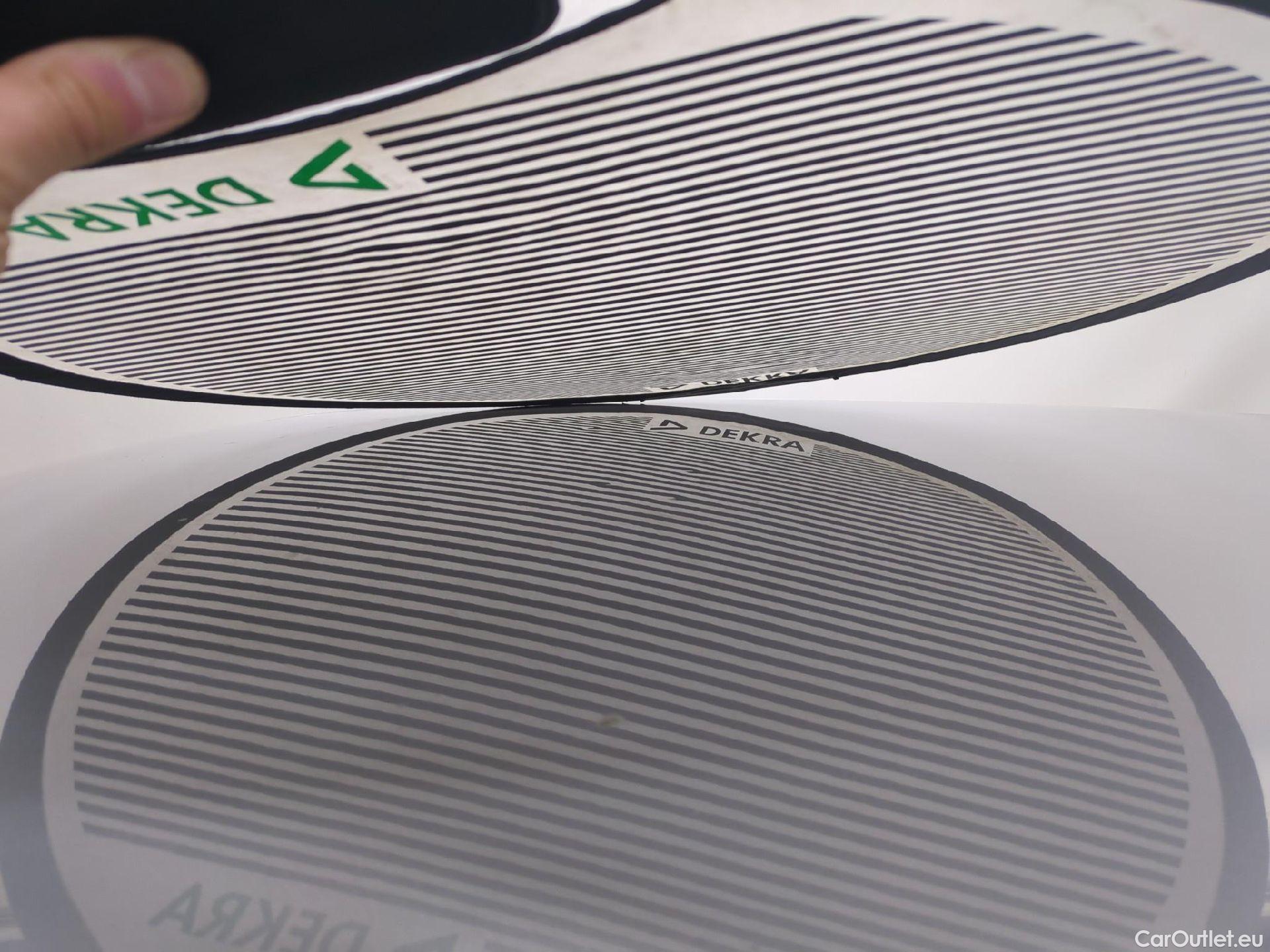  Peugeot  308 PEUGEOT  SW / 2021 / 5P / Break BlueHDi 130 ACTIVE PACK #15