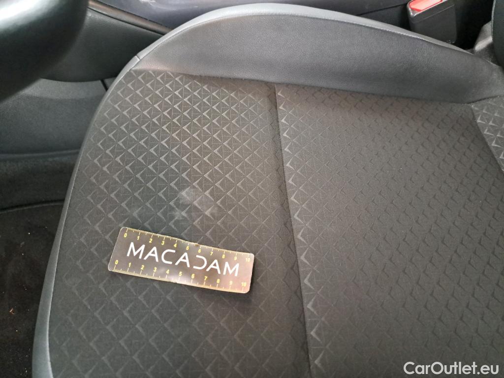  Nissan  Juke NISSAN  / 2019 / 5P / Crossover Hybrid 143 Business+ #4