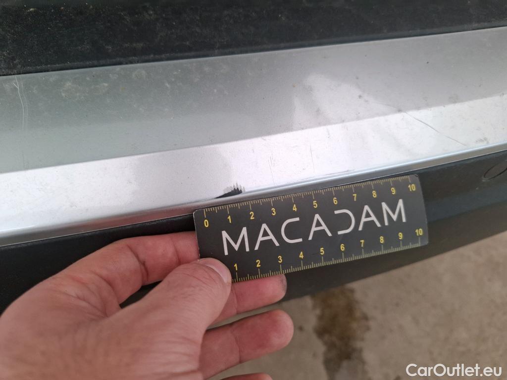  Peugeot  2008  Allure Pack 1.5 HDi 110CV BVM6 E6d #22