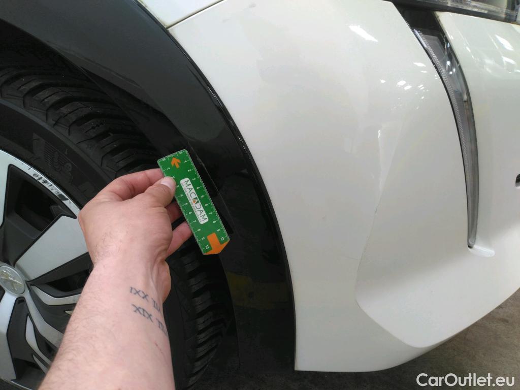  Peugeot  208  (e-) Active Business 50kWh BVA #9