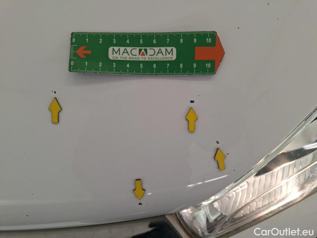  Peugeot  208 PEUGEOT  / 2015 / 5P / Berline &BLUEHDI 100 €6.c S&S ALLURE BUSINESS #9