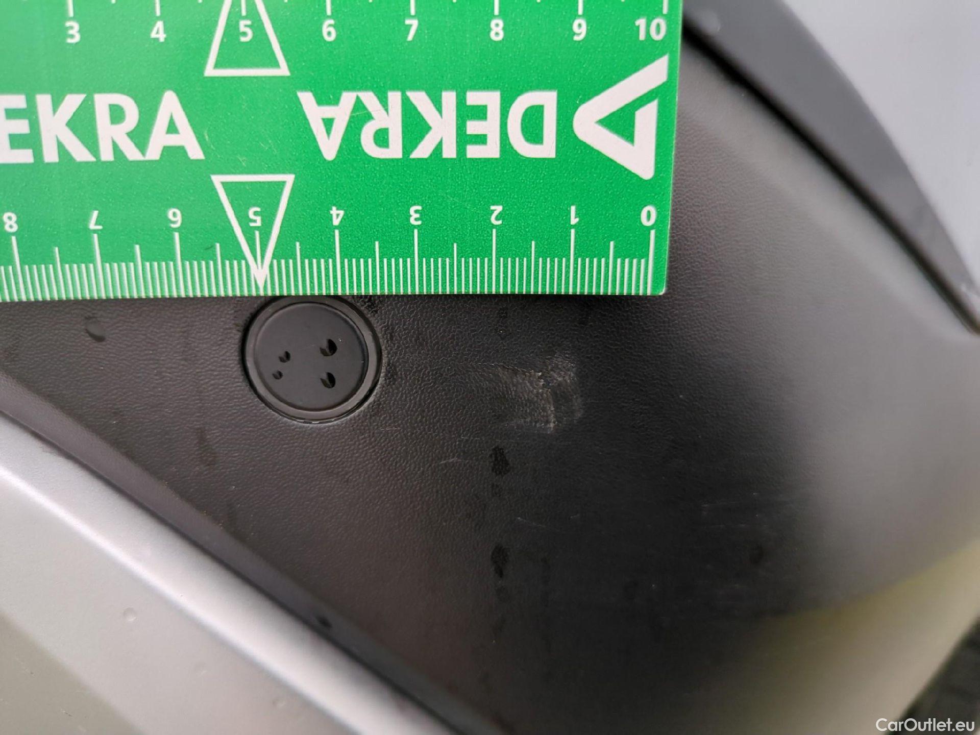  Nissan  Qashqai NISSAN  / 2021 / 5P / Crossover 1.3 MHEV 158ch Xtronic Tekna / VO RECONDITIONNE - PHOTOS AVANT RECONDITIONNEMENT #17