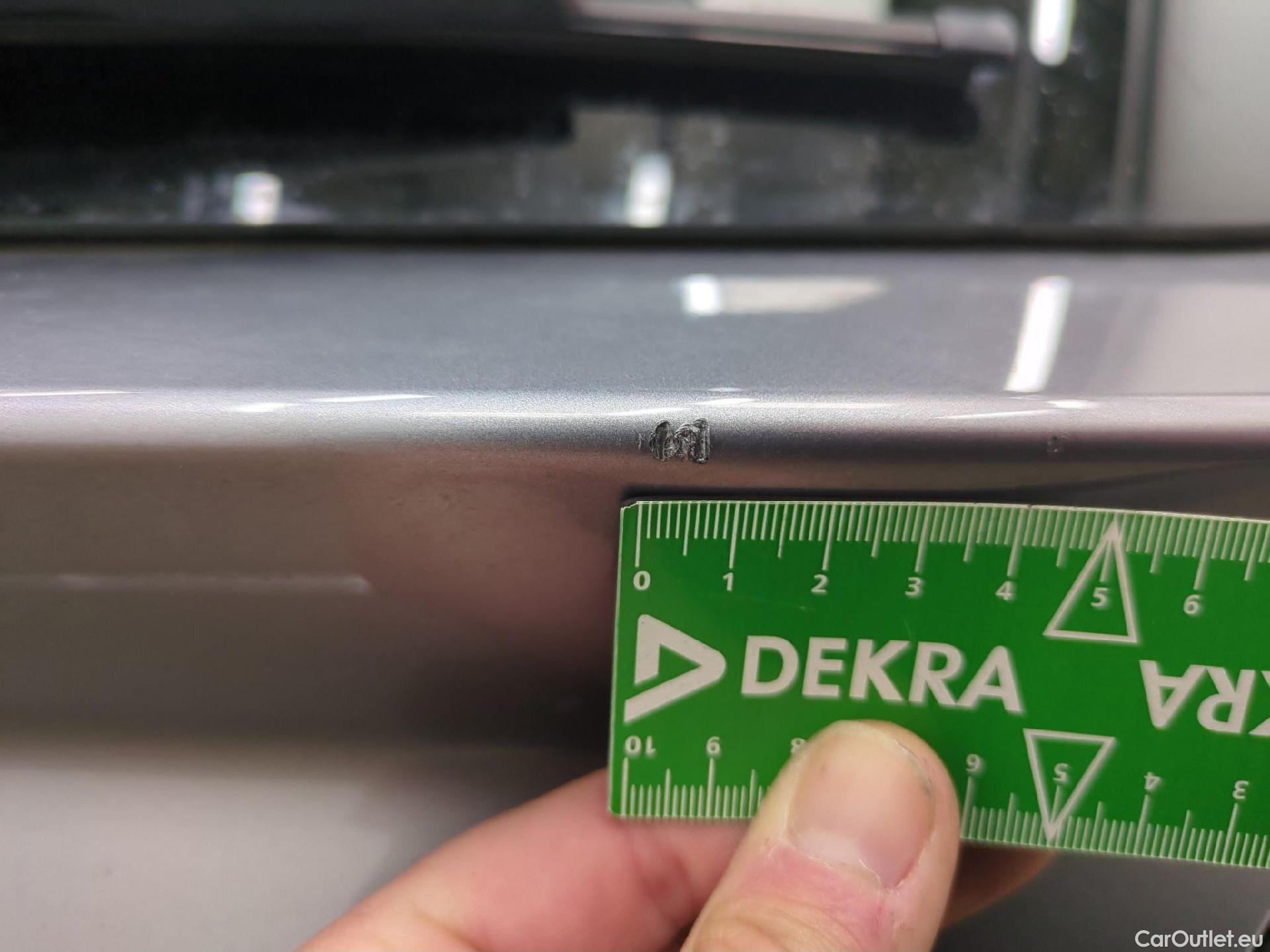  Peugeot  308 PEUGEOT  SW / 2021 / 5P / Break BlueHDi 130 ACTIVE PACK #24