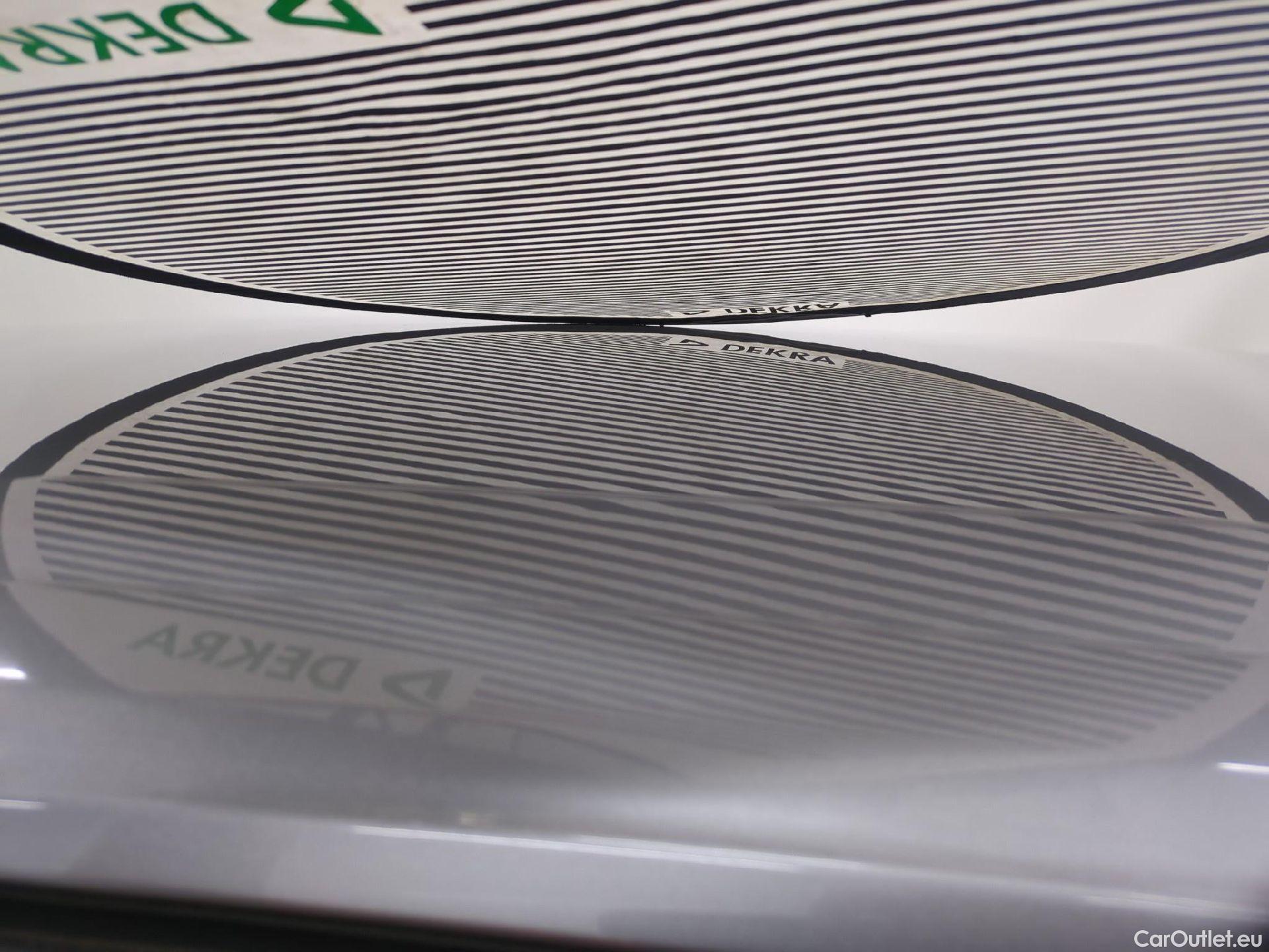  Peugeot  308 PEUGEOT  SW / 2021 / 5P / Break BlueHDi 130 ACTIVE PACK #11