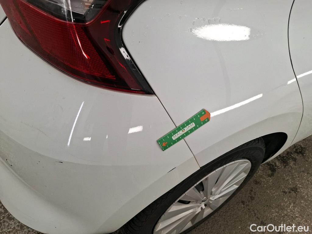  Nissan  Micra NISSAN  / 2016 / 5P / Berline IG-T 100 Xtronic Business Edition #20