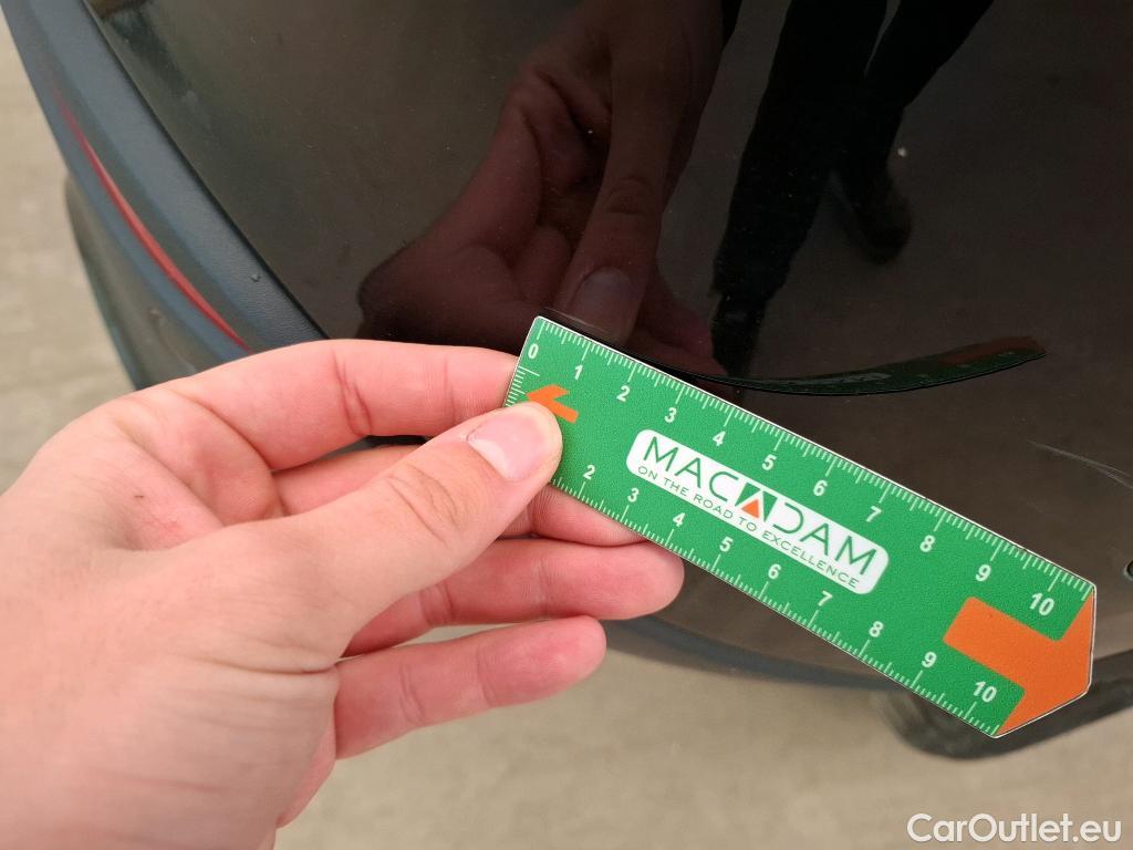  Mercedes  GLA MERCEDES-BENZ  / 2020 / 5P / SUV  250 e PROGRESSIVE LINE DCT #18