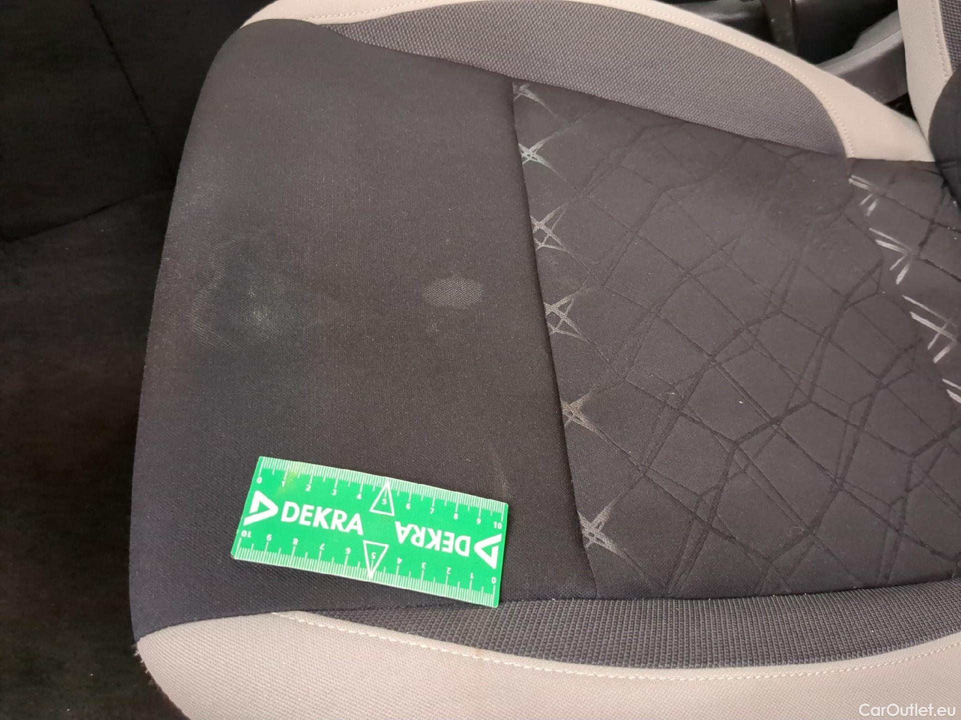  Nissan  Micra NISSAN  5p Berline IG-T 90 Made In France #2