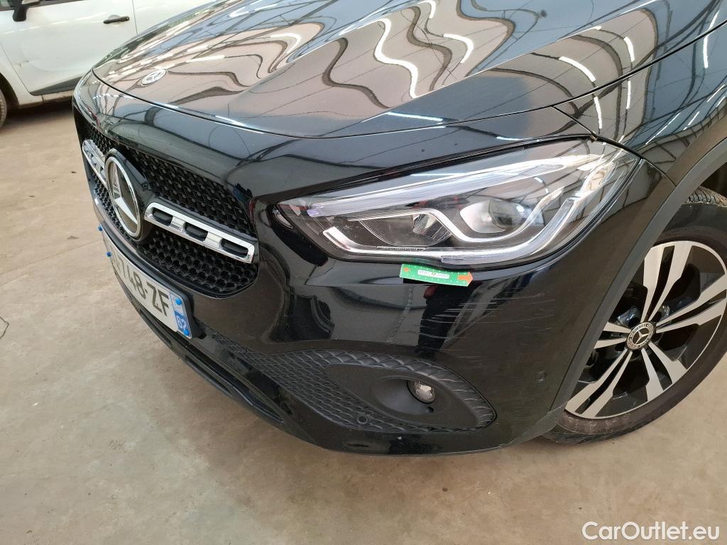  Mercedes  GLA MERCEDES-BENZ  / 2020 / 5P / SUV  250 e PROGRESSIVE LINE DCT #7