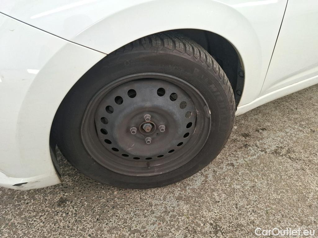  Nissan  Micra NISSAN  / 2016 / 5P / Berline IG-T 100 Xtronic Business Edition #21