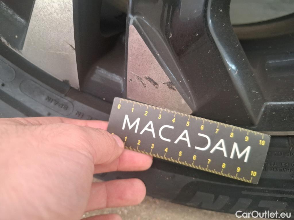  Peugeot  2008  Allure Pack 1.5 HDi 110CV BVM6 E6d #33