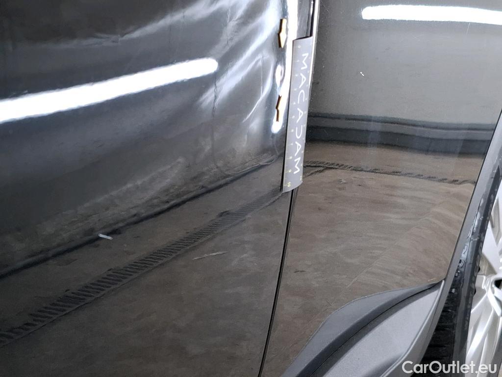  Peugeot  3008  II Active Pack 1.5 HDi 130CV BVA8 E6d #24