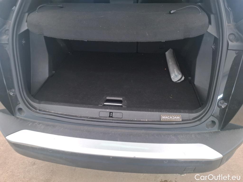  Peugeot  2008  Allure Pack 1.5 HDi 110CV BVM6 E6d #25