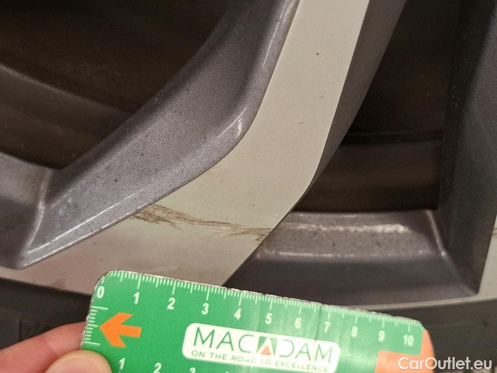  Renault  Megane  IV Berline 5 ptes. Techno 1.5 dCi 115CV BVA7 E6d #51