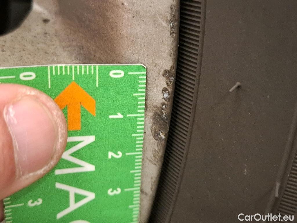  Peugeot  5008  Active Business 1.5 HDi 130CV BVM6 7 Sieges E6dT #75