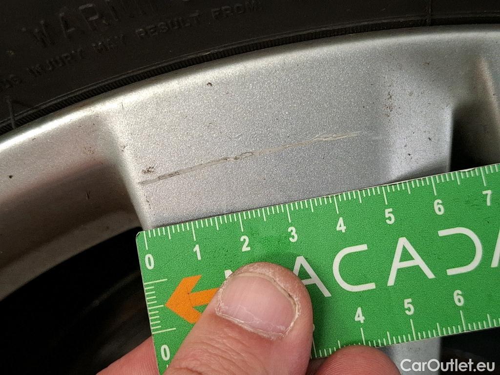  Peugeot  5008  Active Business 1.5 HDi 130CV BVM6 7 Sieges E6dT #122