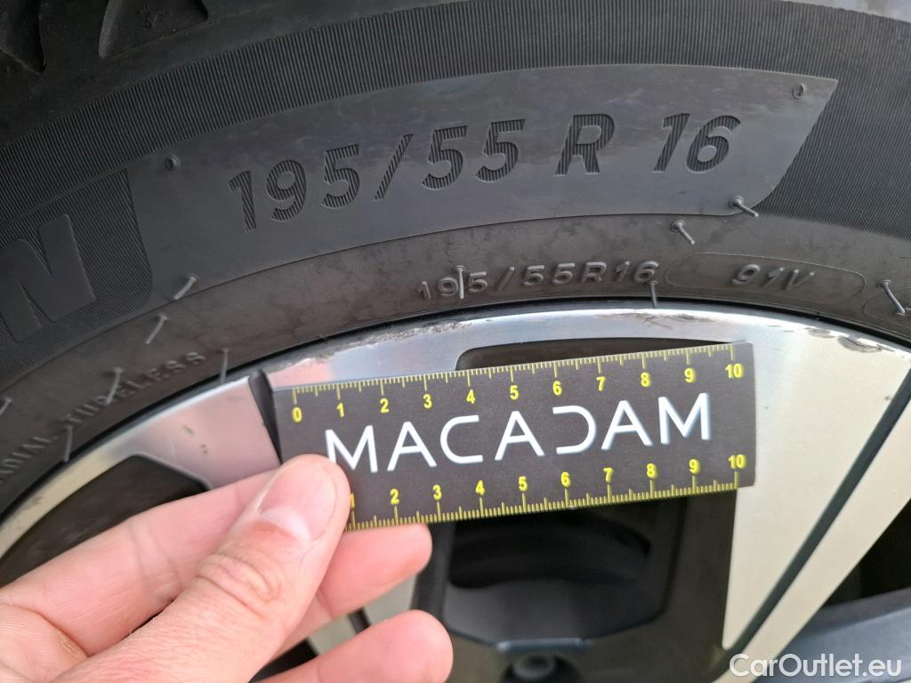  Renault  Clio  V Evolution 1.5 dCi 100CV BVM6 E6d #36